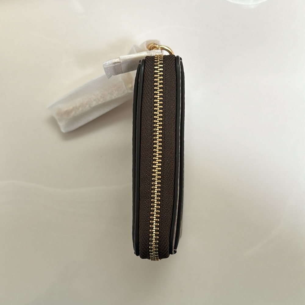 Coach Zip Card Case - Picture 5 of 5